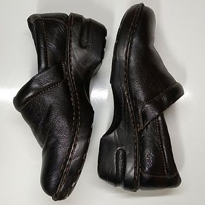 B.O.C Born Peggy Black Leather Closed Toe Clogs 8